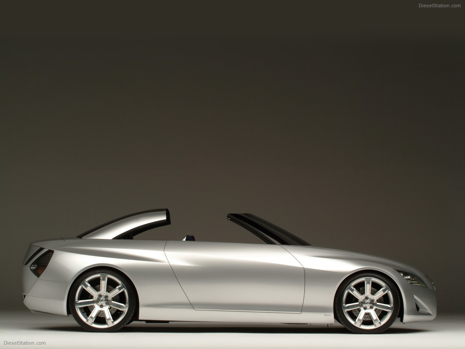 Lexus LF-C Concept
